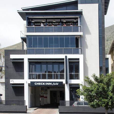 Check Inn Hotel Кейптаун Екстериор снимка