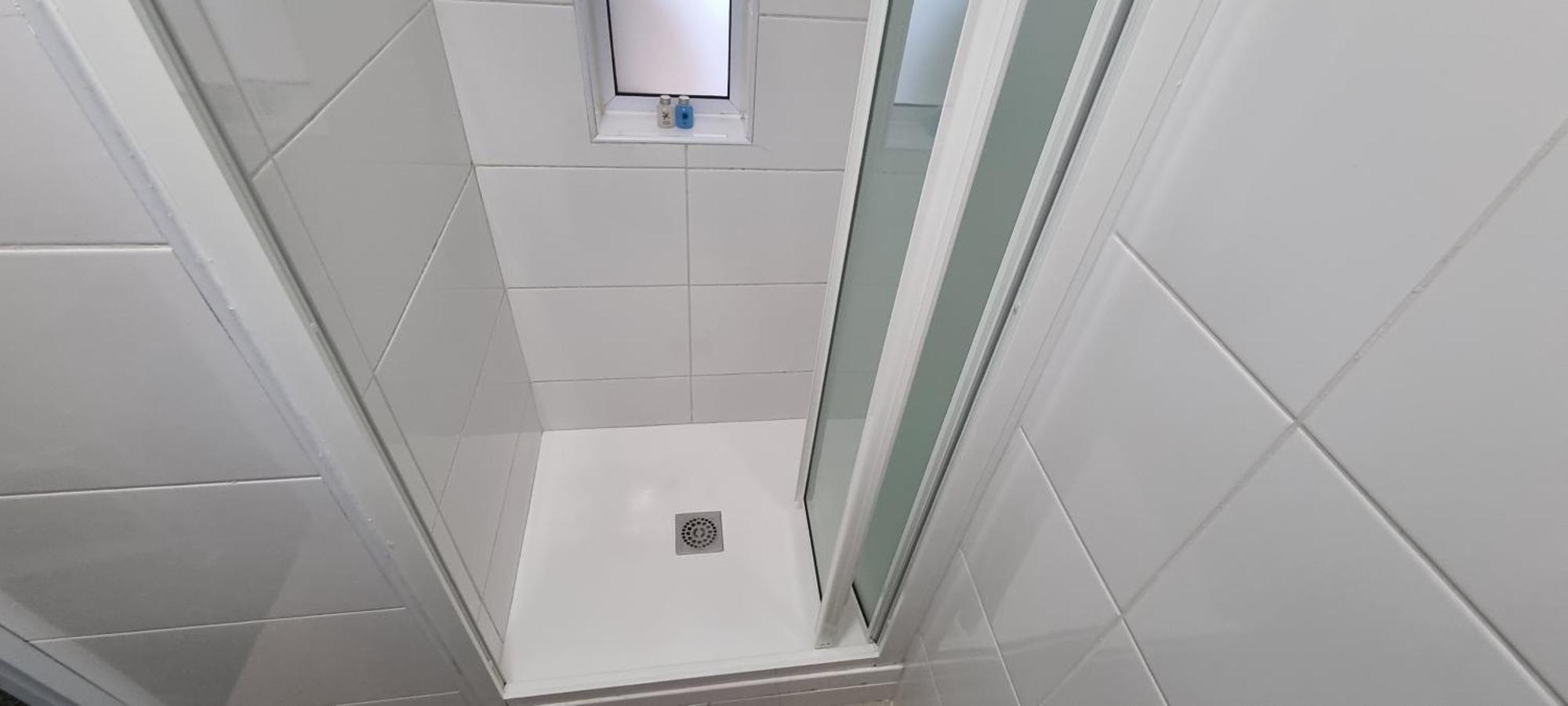 Check Inn Hotel Кейптаун Екстериор снимка